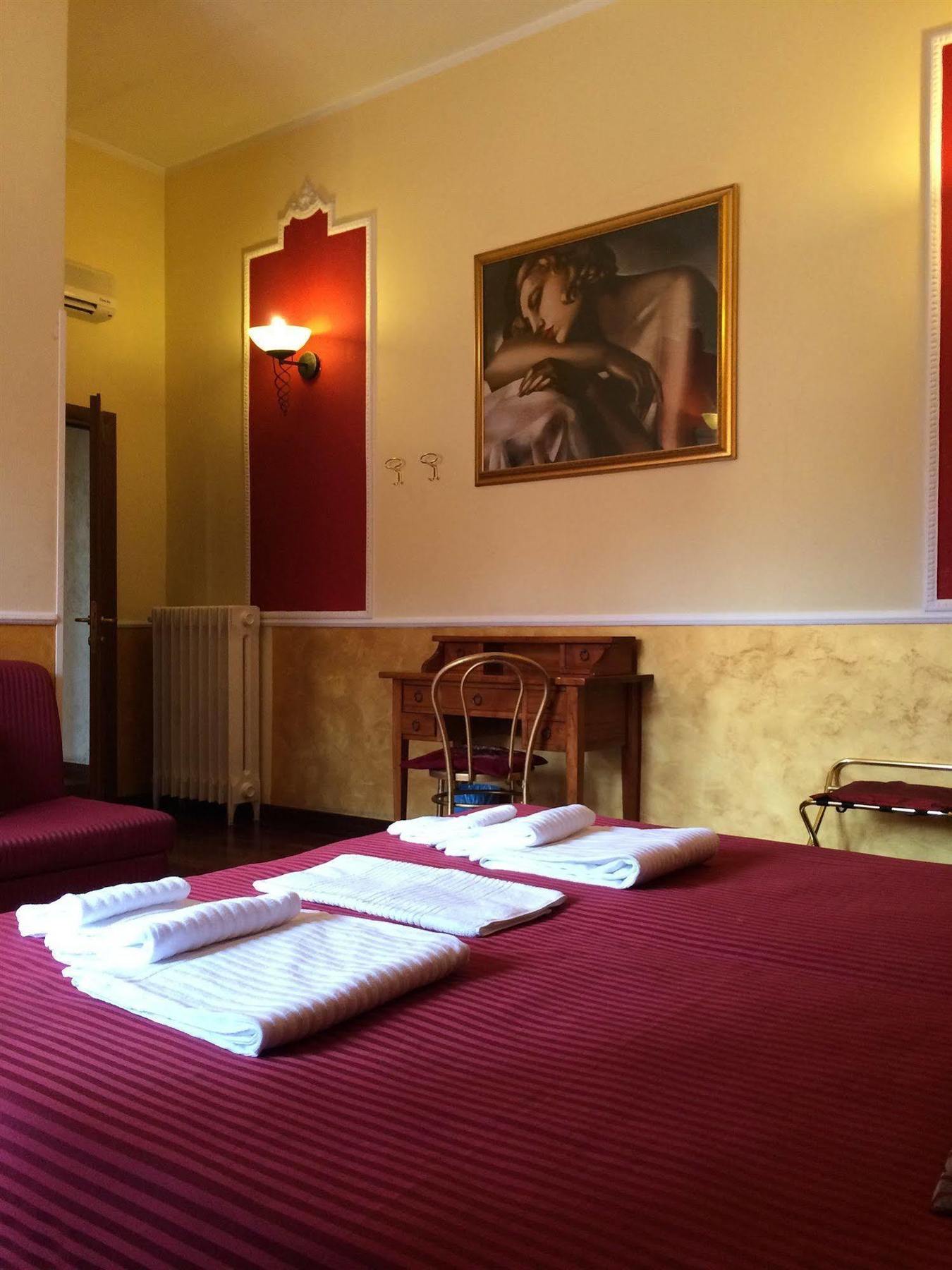 Tamara'S Suites Rome Bagian luar foto