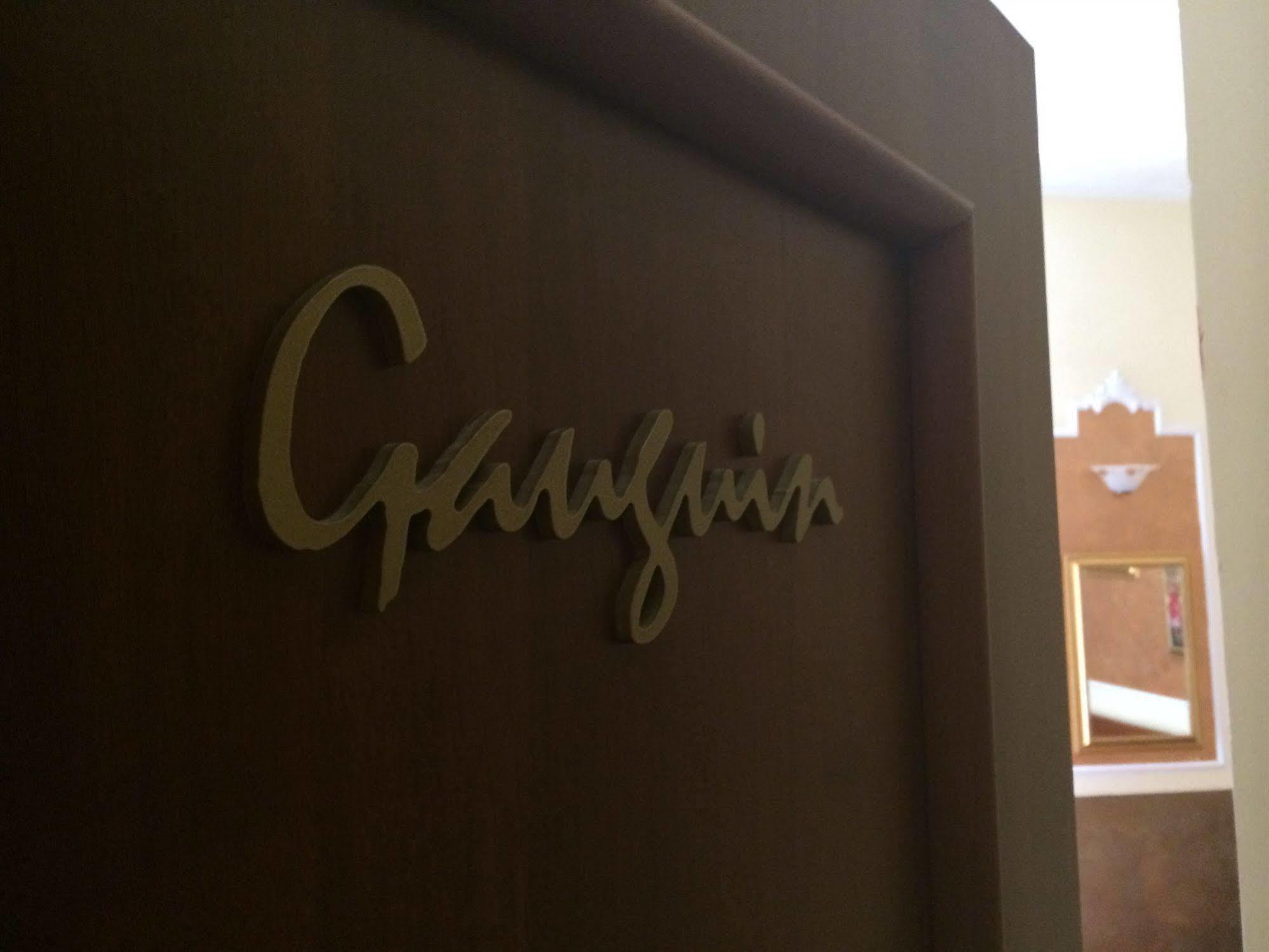 Tamara'S Suites Rome Bagian luar foto