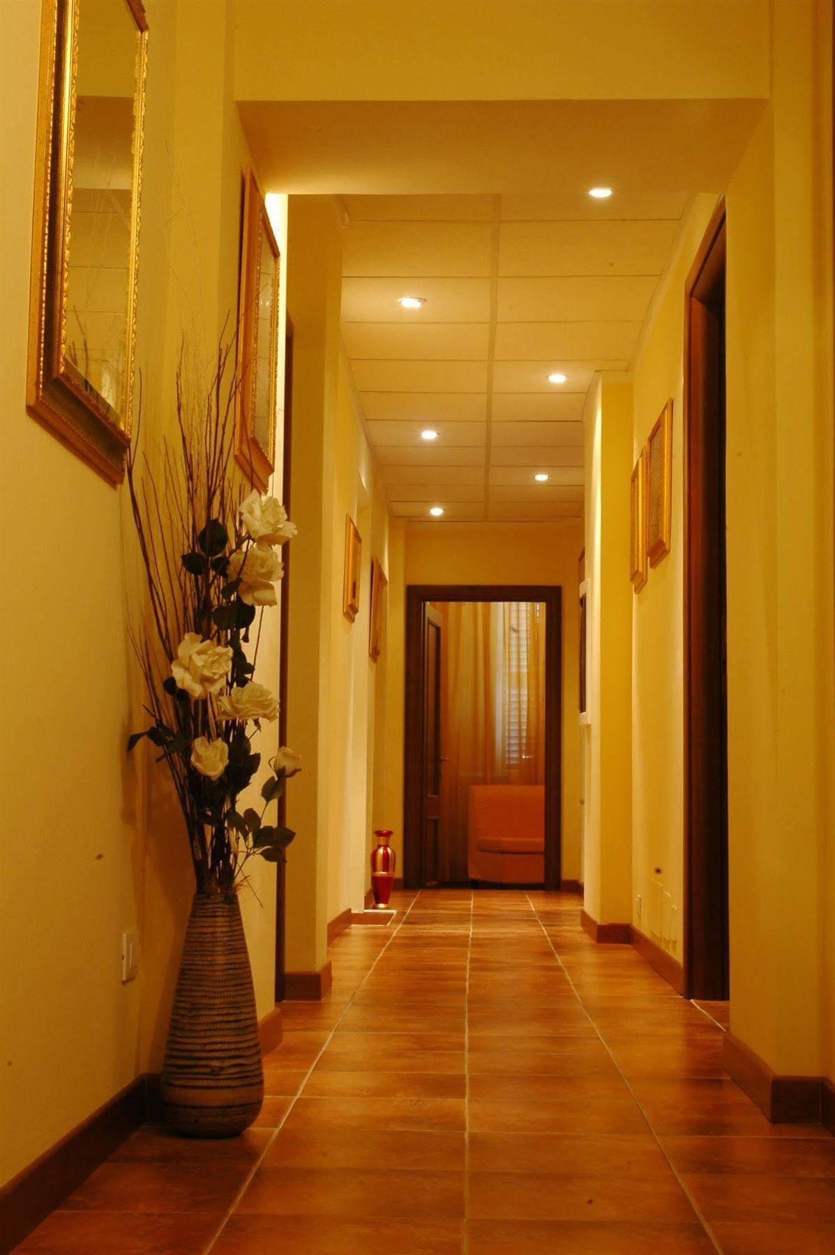 Tamara'S Suites Rome Bagian luar foto